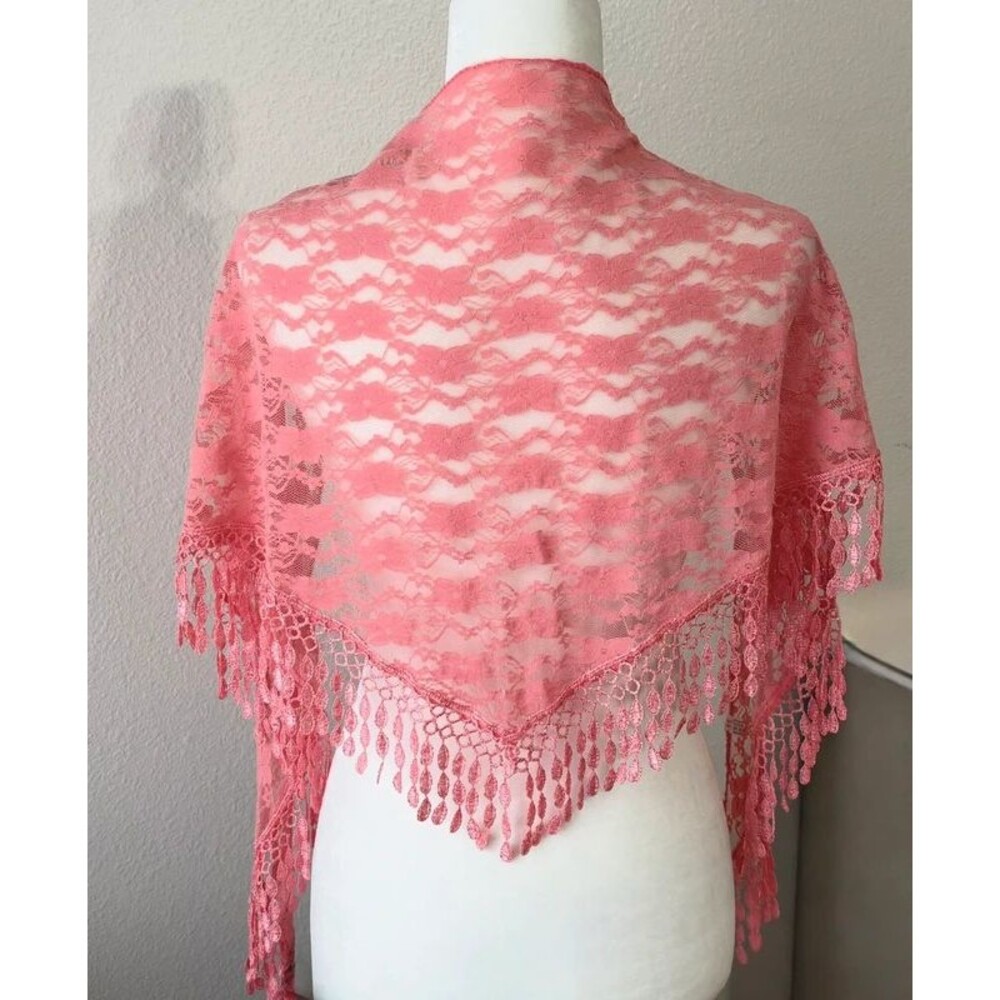 Floral Lace triangle shawl / scarf / veil